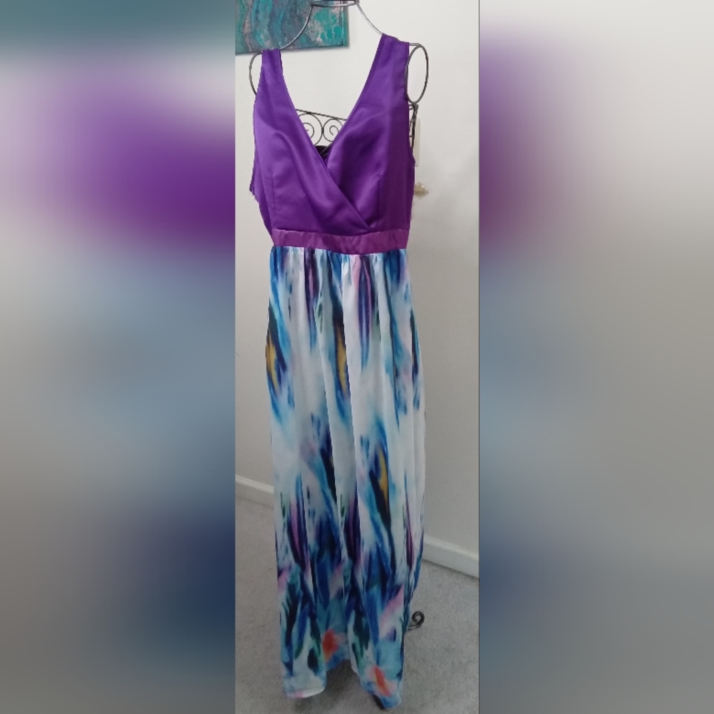 MULTI COLORED POLY OR RAYON MAXI DRESS